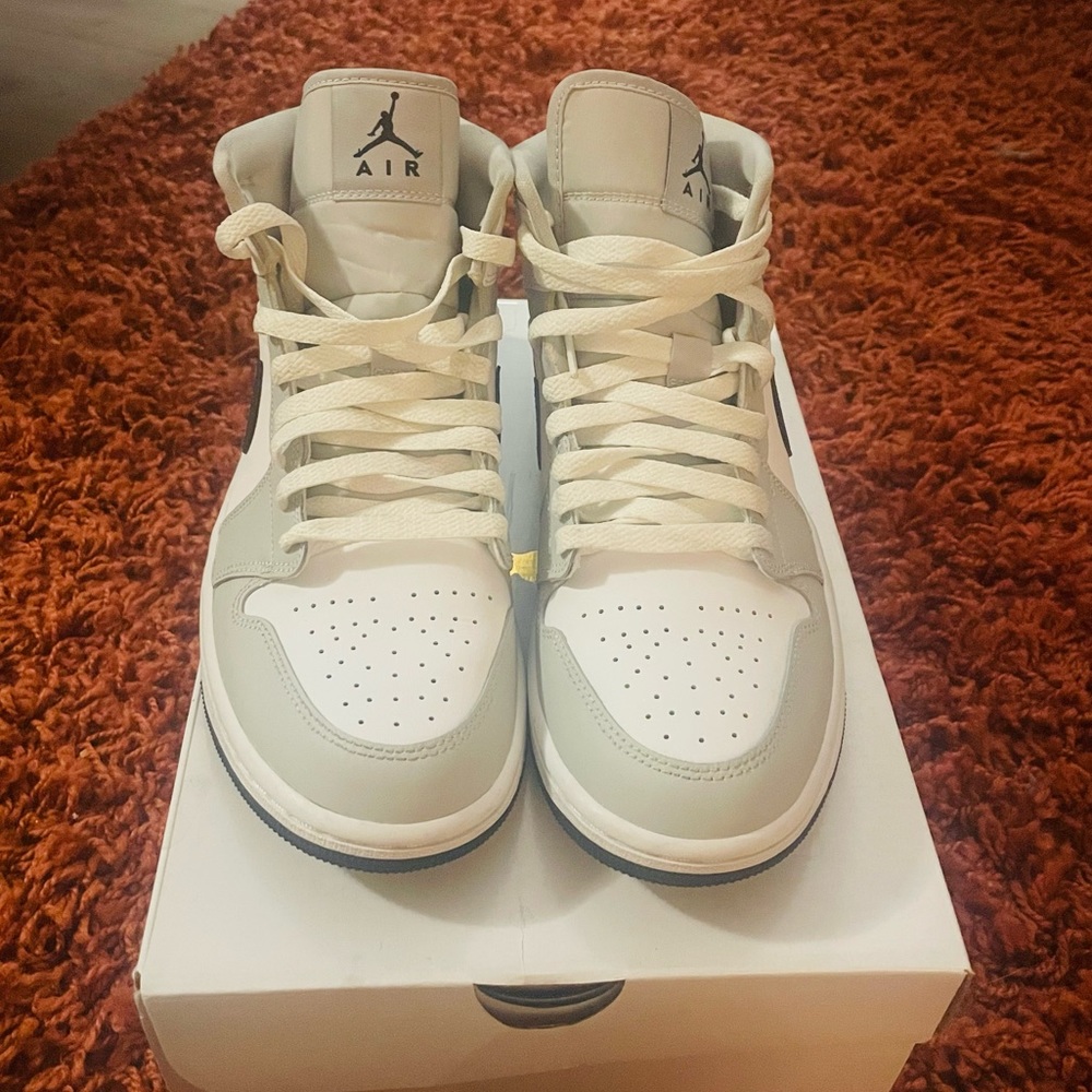 Air Jordan 1